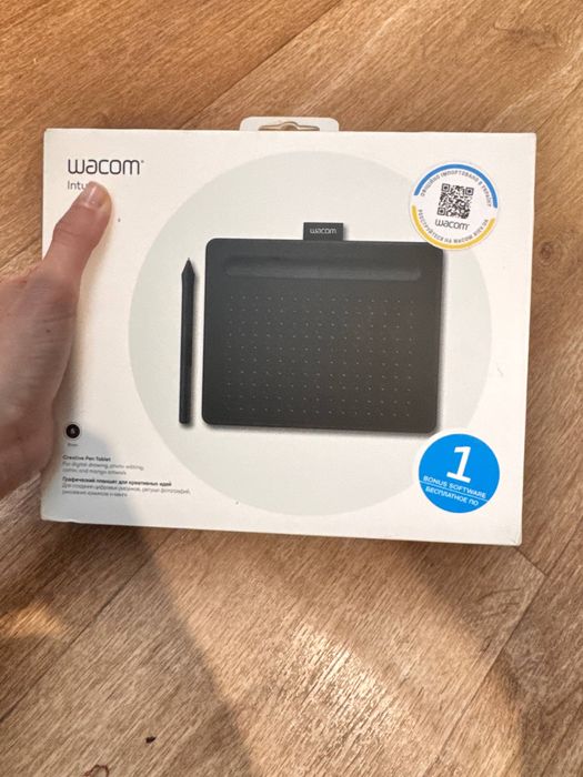 Графічний планшет Wacom intuos S