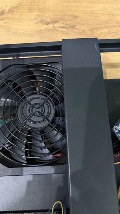 Platforma miningowa (rig) – kompletna bez GPU
