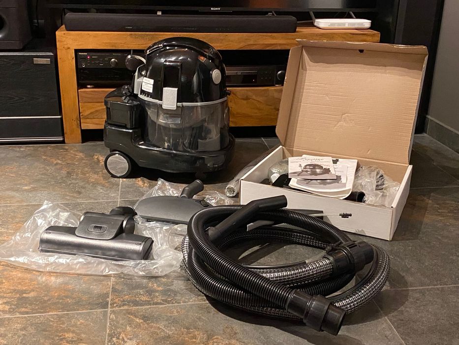 Odkurzacz robot piorący do dywanów Prestige Platinum 2 NOWY