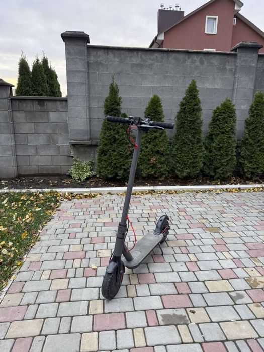 Продам електросамокат