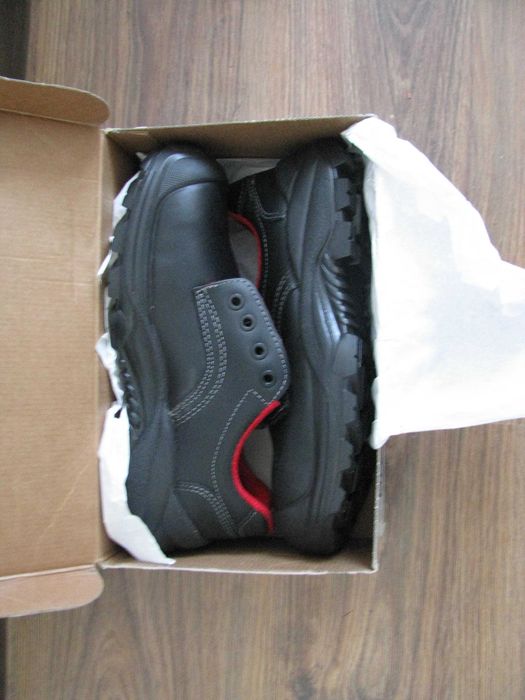 Buty robocze rozm.41 -nowe