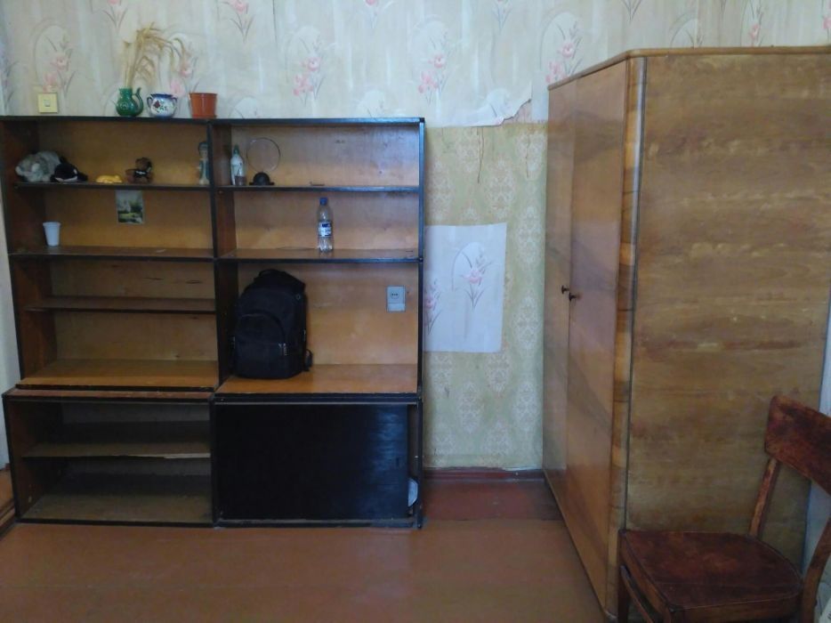 СРОЧНО!Продаю 2-ком.Квартиру.М/п.Рынок (ЦЕНТР) Электр+Вода(подключ.)