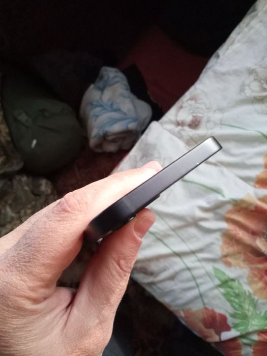 Продам Iphone 12 на 64