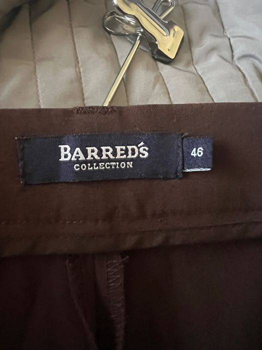 Calça clássica senhora