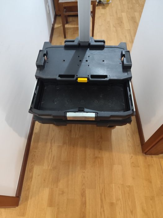 Carrinho Oficina Móvel Stanley FATMAX