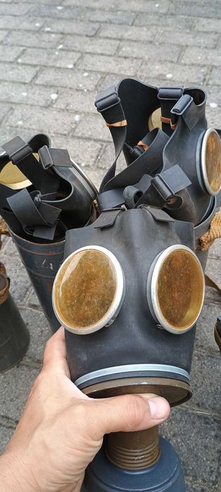 Francuska maska pgaz Salvator