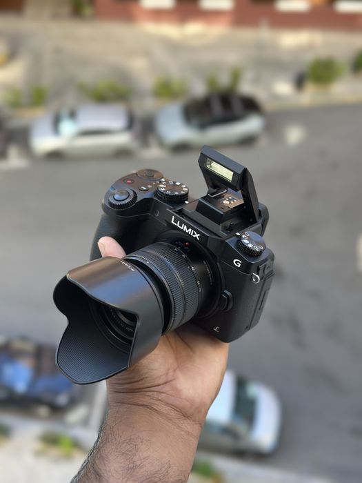 Panasonic Lumix DMC G7 WiFi/4k video com lente 14-42mm e bolsa