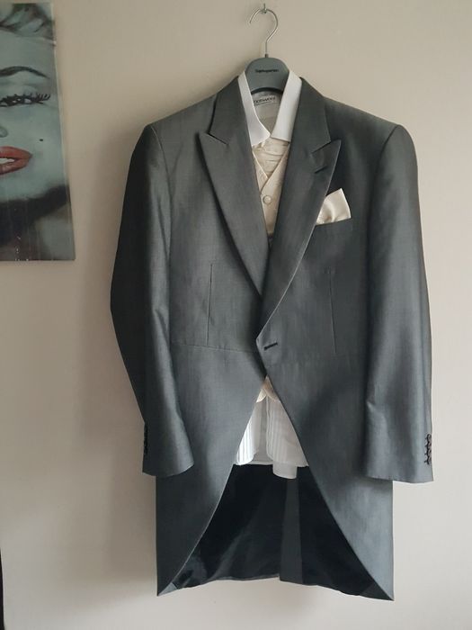 Surdut angielski 52 - 54  plus dodatki