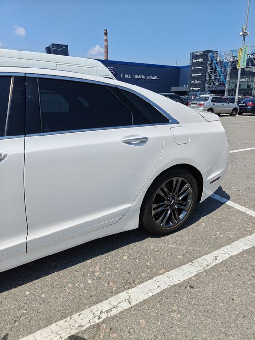 Lincoln MKZ 2.0 Hybrid  2014