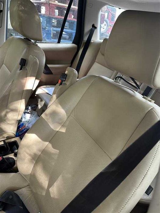 Land Rover Freelander 2 Bancos bege com TV e forras portas 450€