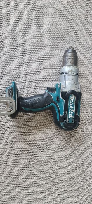 Wiertarko wkrętarka z udarem Makita  BDF444