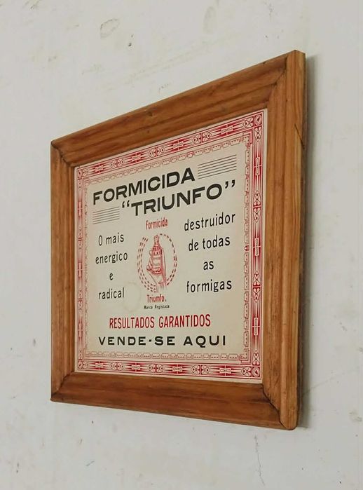 Recuado e RARO Cartaz Publicitário Formicida "Triunfo" Emoldurado