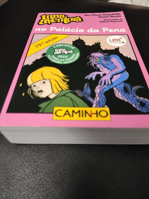 Livro uma aventura no Palácio da Pena