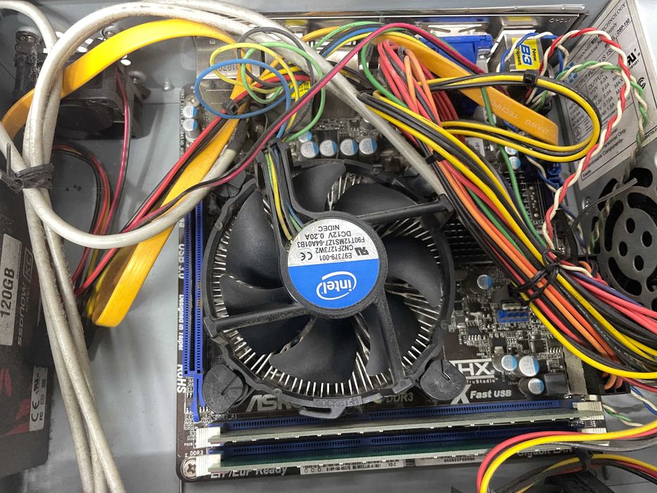 Компьютер неттоп Core i3, диск SSD 120gb barebone ITX