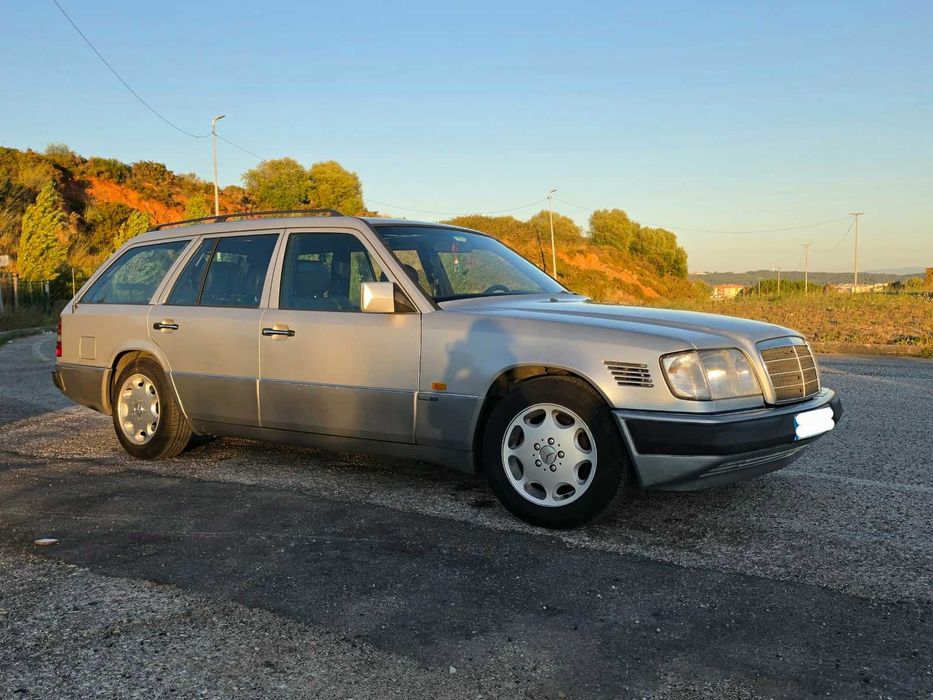 Mercedes Benz E250 TD - W124