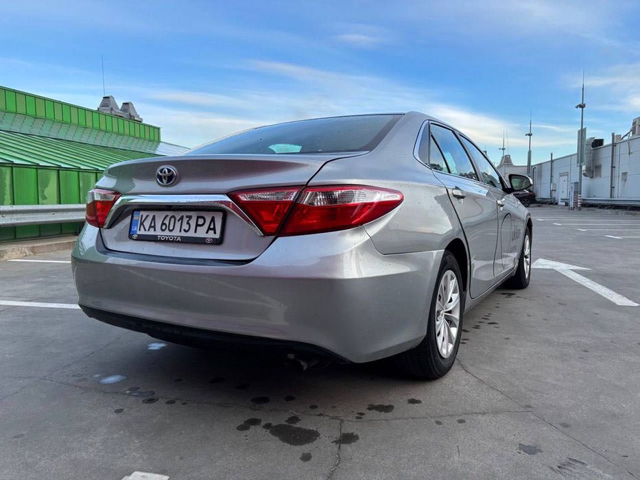 Оренда авто для особистих цілей або для роботи Hybrid