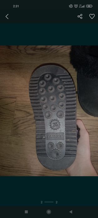 Продам дитячі уггі