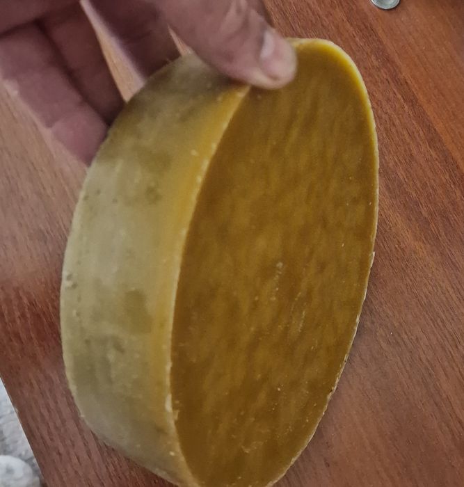 Продам воск. Чістесеннький.