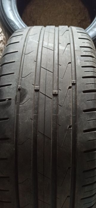 Opony Hankook 215/55/17