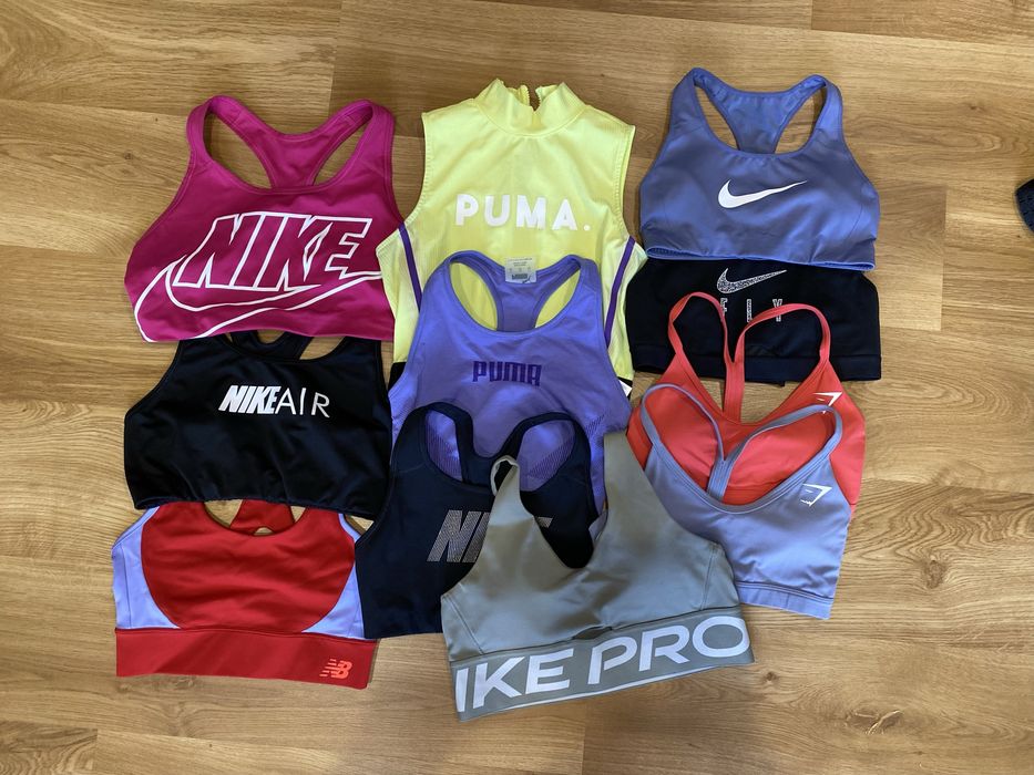 спортивний топ Nike