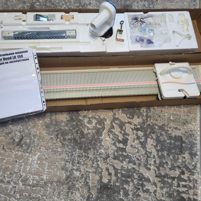 В'язальна машина Silver Reed LK-150 однофонтурна 4клас