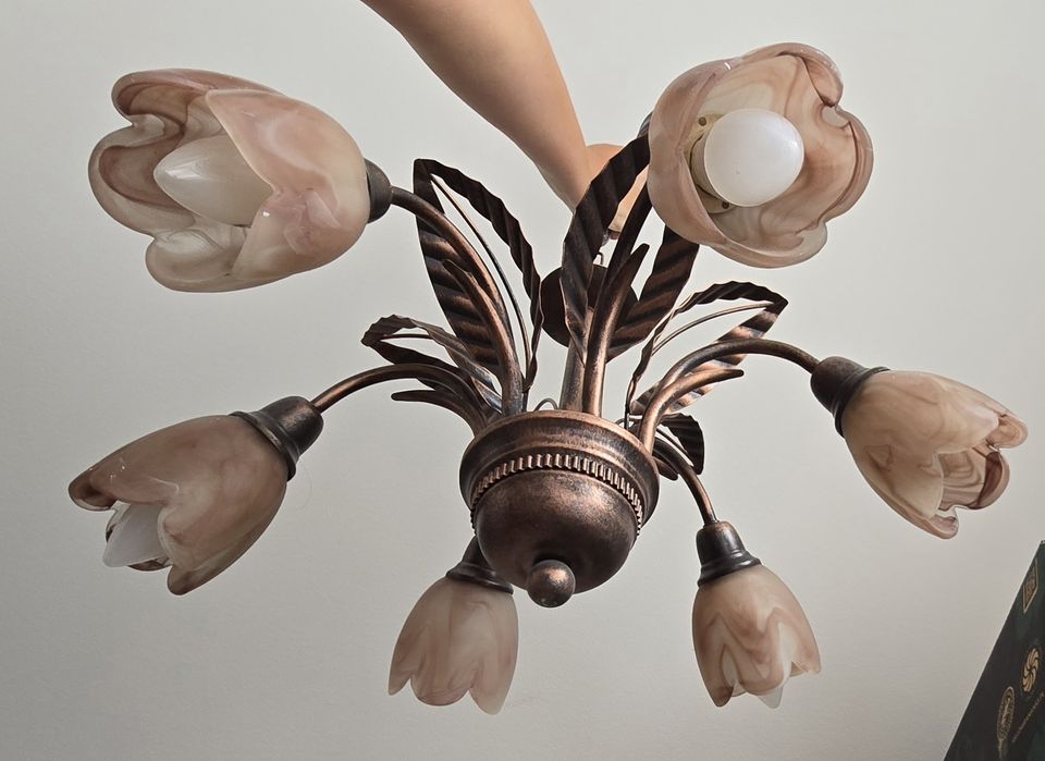 Lampa sufitowa, żyrandol, kinkiety