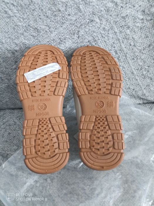 Nowe beżowe damskie kalosze buty przeciwdeszczowe 38