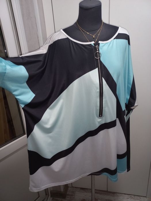 Чудова туника, блузон! Розмір 66-70!