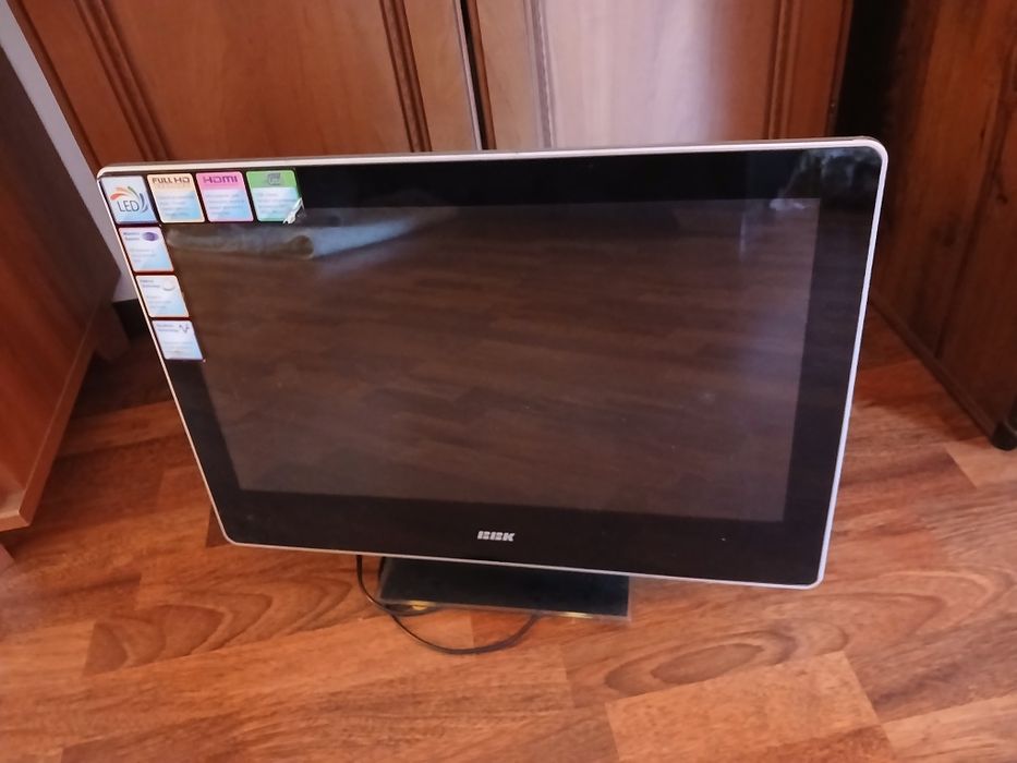 Продається LED-телевізор BBK LED2252HD.