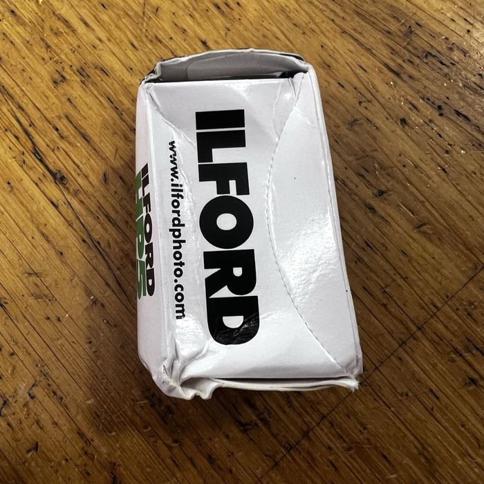 Rolo Fotográfico Ilford HP5 400 Plus 135/36 - Novo