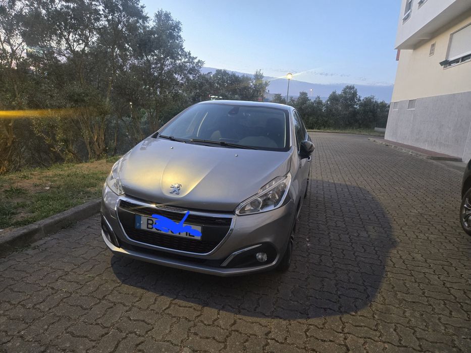 Peugeot 2008  pure Tech GT Line
