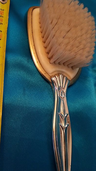 conjunto de escova antiga  e espelho