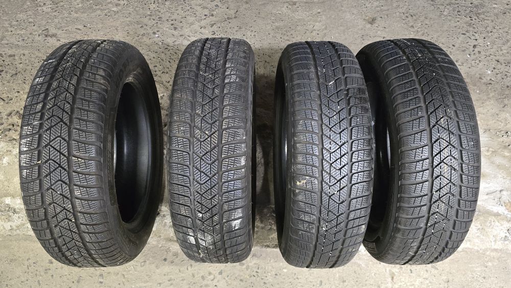 Pirelli sottozero 3 215 60 r18