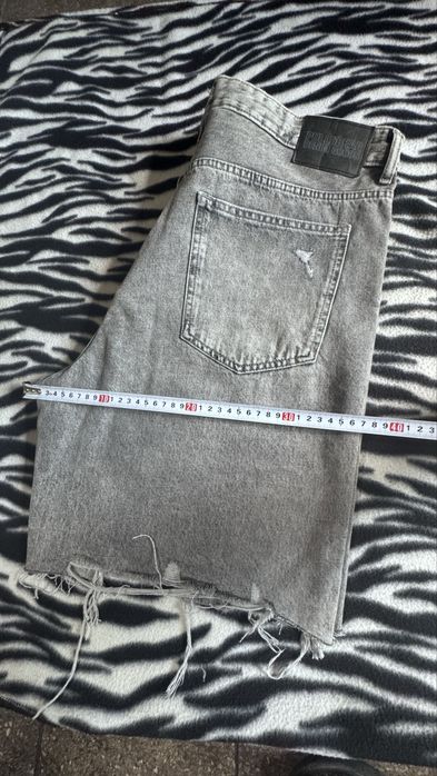 Шорти pull&bear розмір 46 2шт сірі,сині levis29