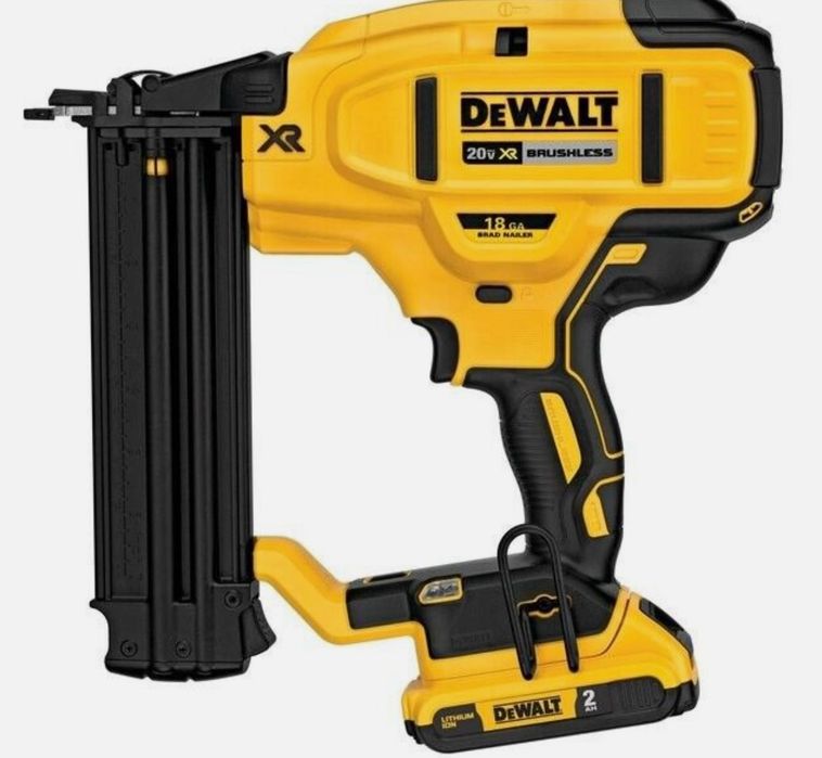 Акумуляторний нейлер DEWALT DCN680B 20 V MAX XR 18GA