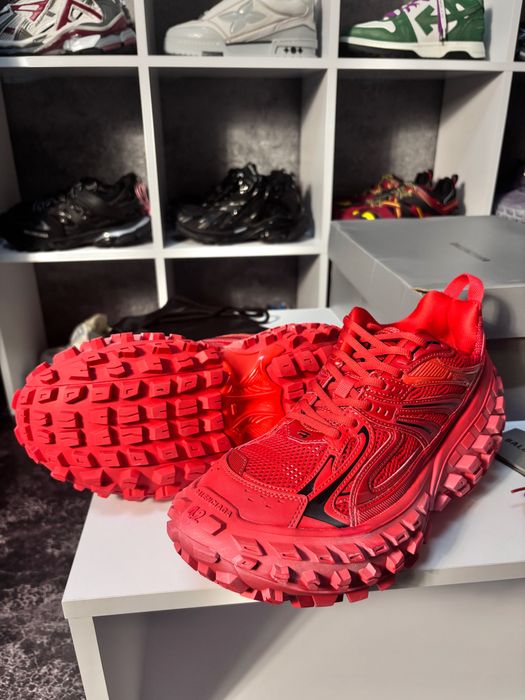 Кроссовки Balenciaga Defender Red