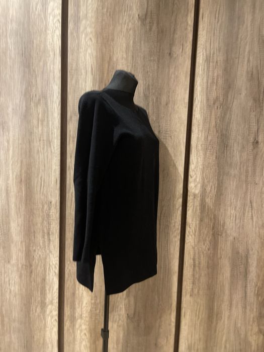 Czarna bluzka z dzianiny