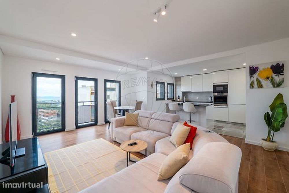 Apartamento T3 para arrendamento