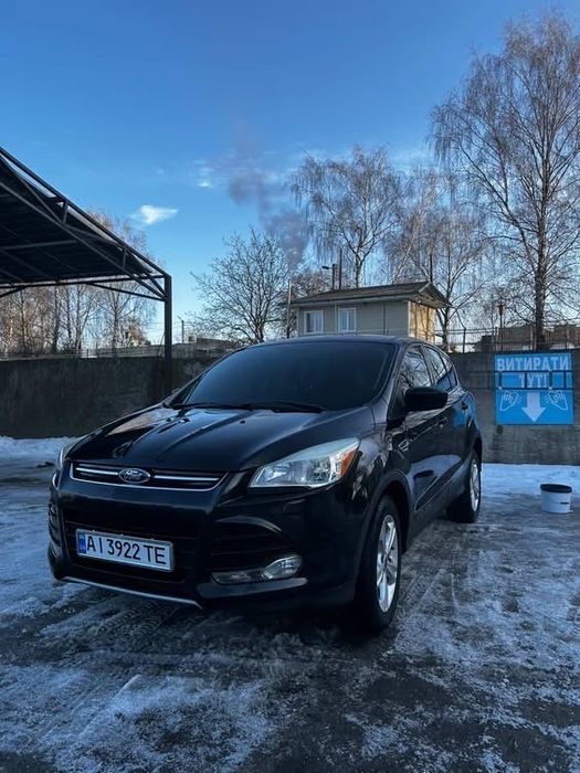 Продам Ford Escape