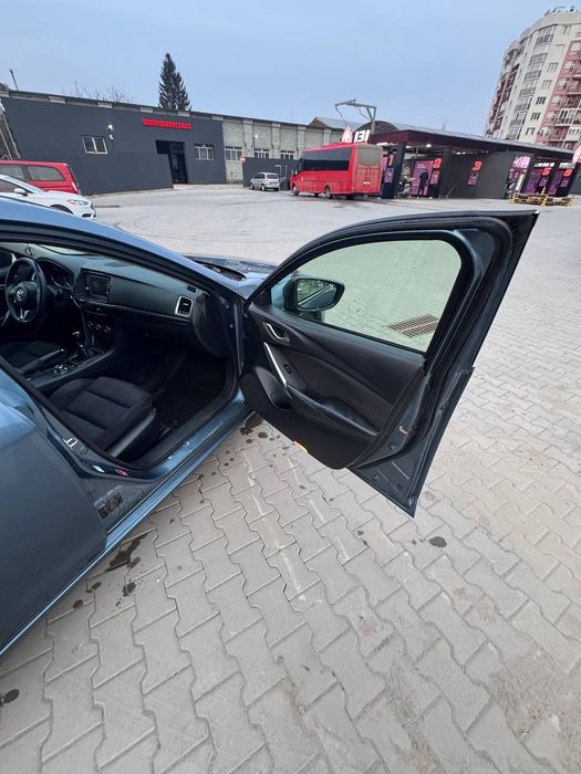 Продаю Mazda 6 ,2013р