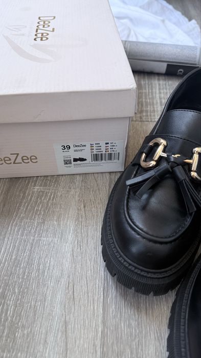 Чорні лофери, 39р