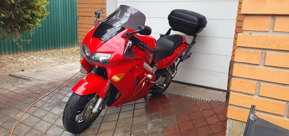 Honda VFR-800 gen5