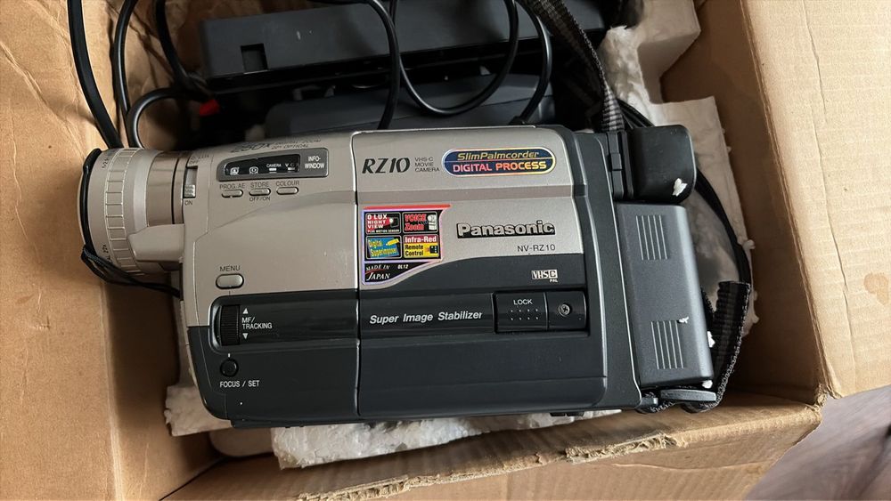 Продам видеокамеру  panasonic