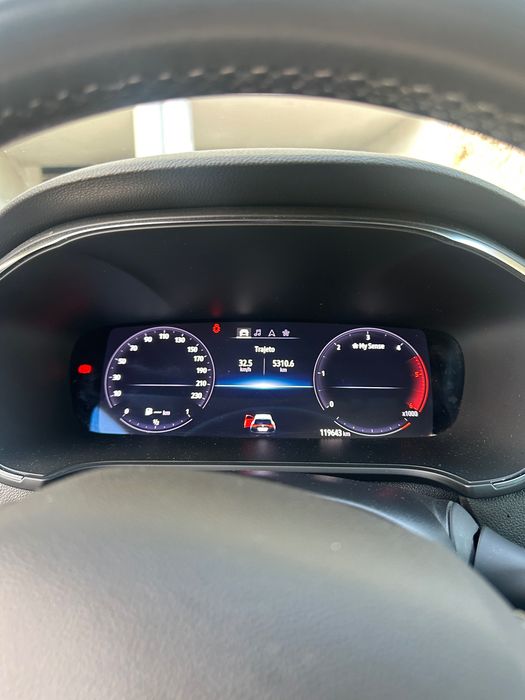 Renault Mégane Sport Tourer — fotografia 2