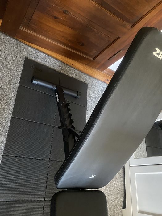 Ławka treningowa Zipro – jak nowa, idealna do domowej siłowni!