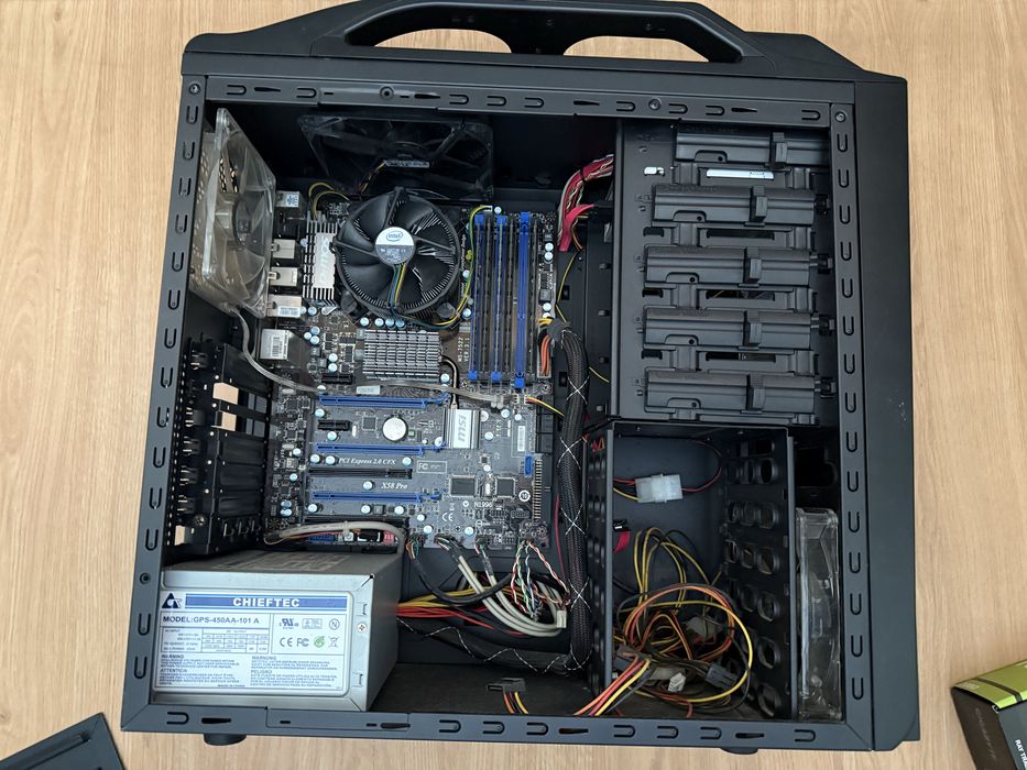 Vendo Computador p/desocupar