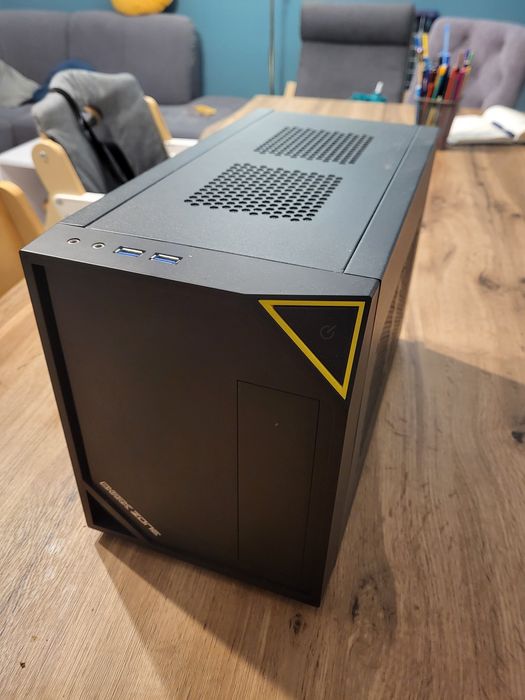 Mini komputer HTPC - i7-3770s, 16GB RAM, Mini ITX, Fordon