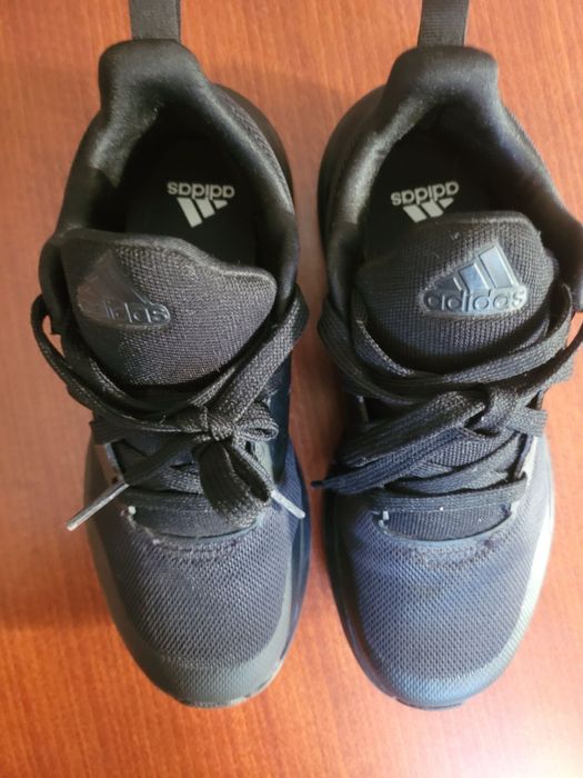 Дитячі кросівки Adidas; 21,5 см, 35р