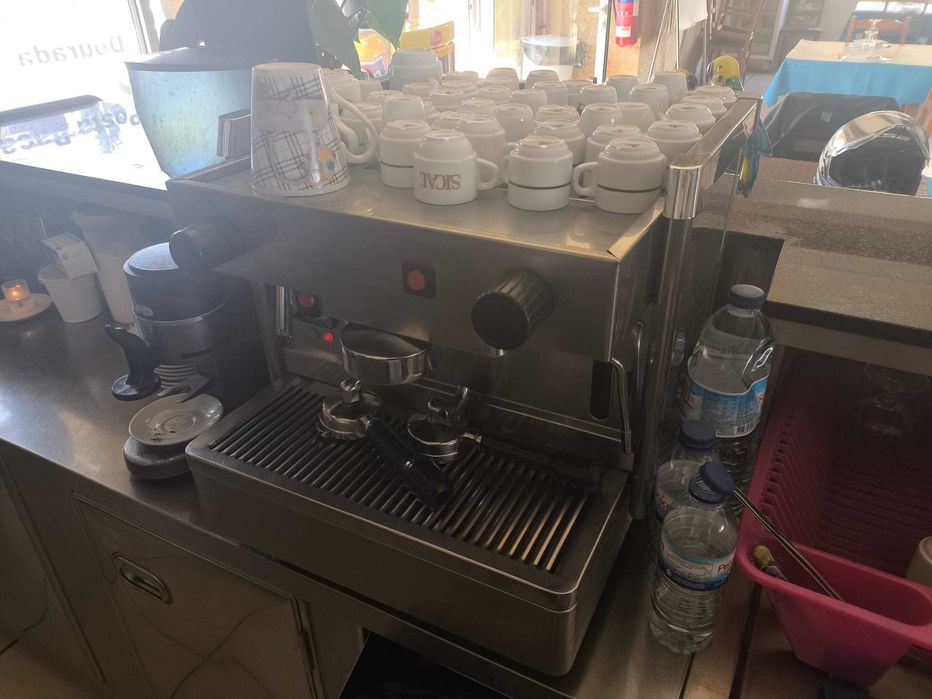 Maquina café + moinho