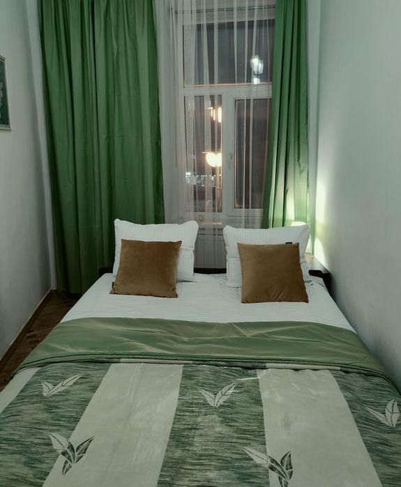 Квартира зі світлом   1-2-3-4 кім ( для студентів .відрядників  чеки